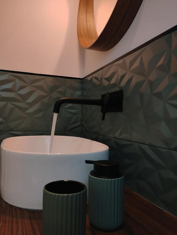 A Casa Di Twiggy Apartman Bologna Kültér fotó